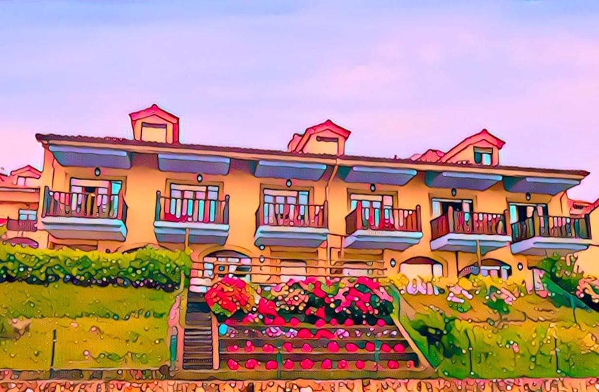 Casa De Las Flores - Apartamento Con Jardin Privado Frente A La Playa De Комилас Екстериор снимка